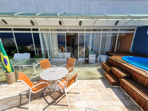 Condomínio Edifício Queen Vitória