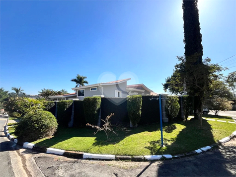 Aluguel Condomínio Cotia Jardim Ipês 1
