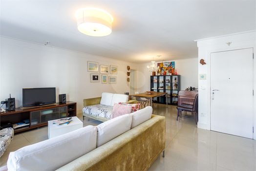 MANSÃO PABLO PICASSO