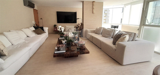 Condominio Ed. Lorena