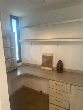 Condomínio Edifício Loft Pinheiros