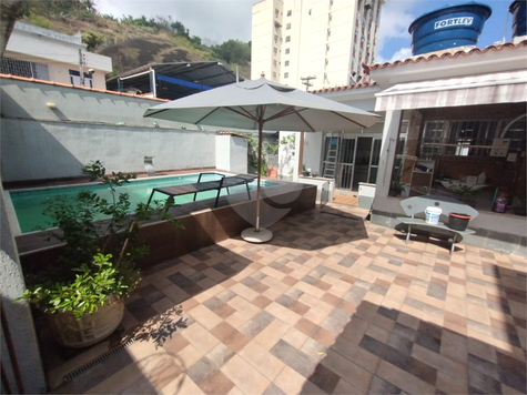 Venda Casa térrea São Gonçalo Centro 1