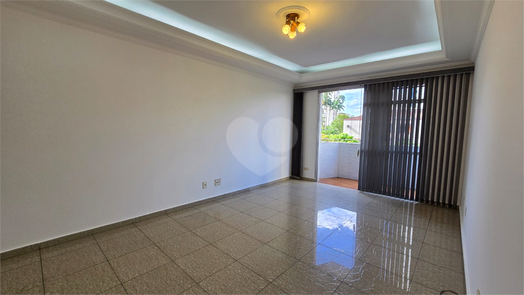  Condominio Edificio Lobo Viana. 