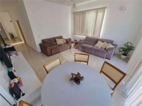 CONDOMÍNIO QUINTO ANDAR - 20511-330 - 47