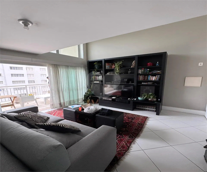 Condomínio. The Blue Loft