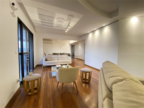 Condomínio Maison Granville