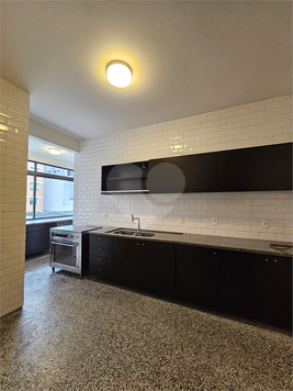 ALICE SAMPAIO FIGUEIREDO