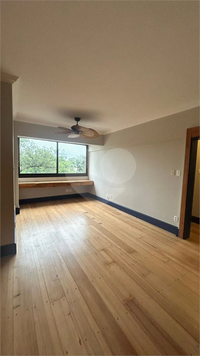 QUEEN MARGARETH ROSE