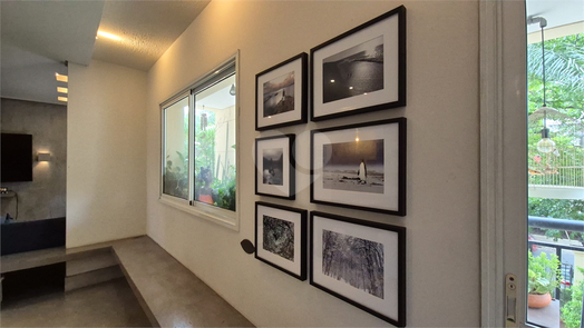 LA DOLCE VITA VILA ROMANA