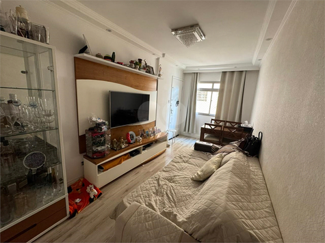 EDIFÍCIO CAPOTE VALENTE