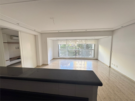 CASA DOS PINHEIROS