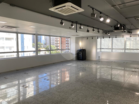 Cayowaá Comercial