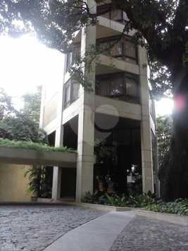 Edifício Bosque das Amendoeiras