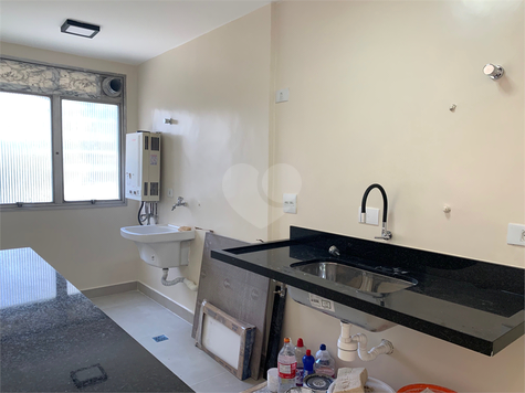 Edificio Via Due Macelli