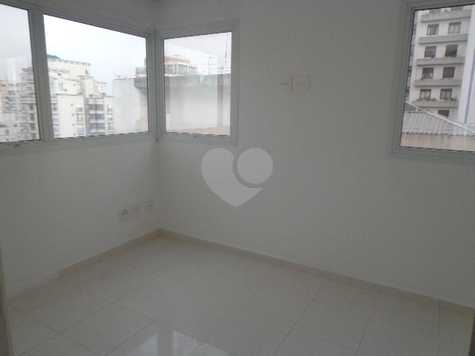 THE PRIZE HALL OFFICE CENTER