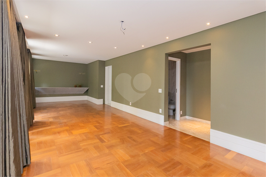 MAISON MONTPARNASSE