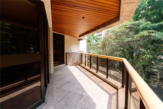 DOMAINE DE BEAUCHAMP