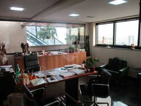 VIP TRADE CENTER