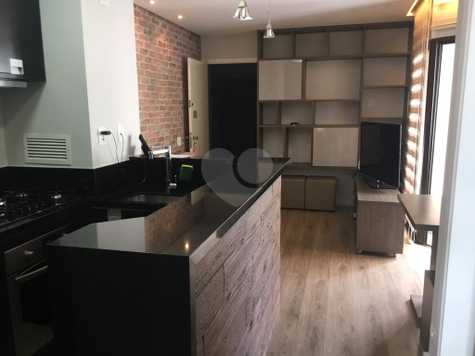 PERSONAL FLAT