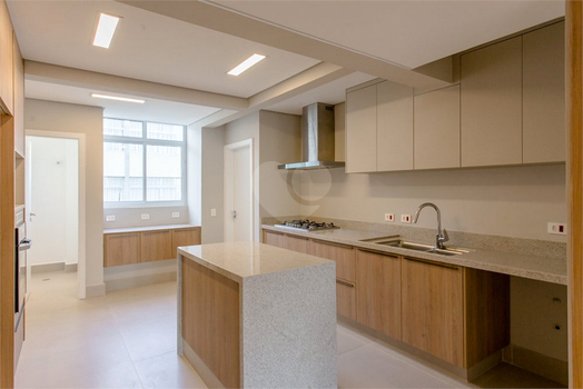 Edifício Long Champs