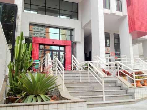 Lloyd Tower Empresarial