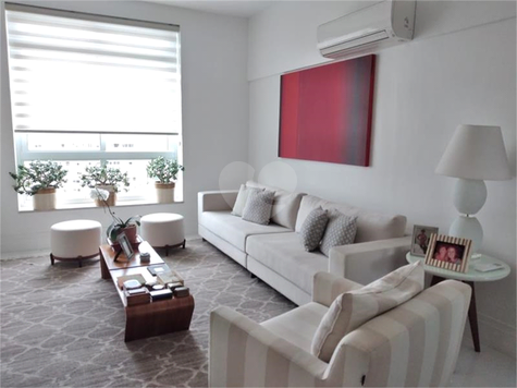 TRADIÇÃO BRASILEIRA