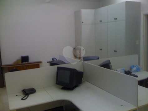 RUA LÍBERO BADARÓ,488