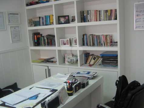 EDIFÍCIO CENTRO PROFISSIONAL DEZESSEIS DE JULHO