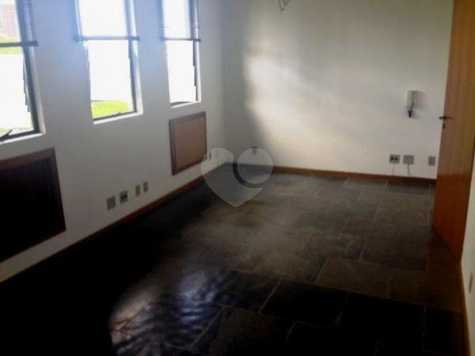 SALA COMERCIAL