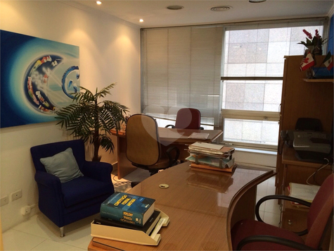 BARÃO DE SERRO AZUL