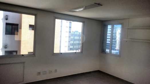 Professor Flávio Pires De Camarco