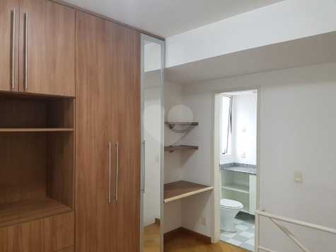 MOEMA LOFT