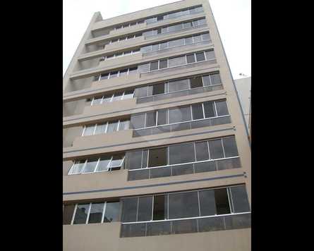 MAISON DUC