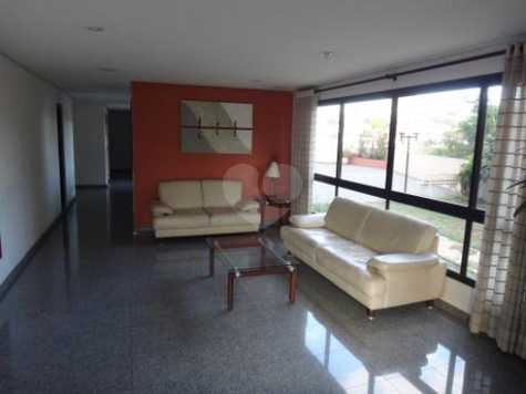 ESPAÇO DOS PINHEIROS