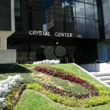 EDIFÍCIO  CRYSTAL CENTER