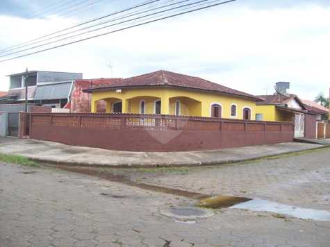 Venda Casa Peruíbe Centro 1