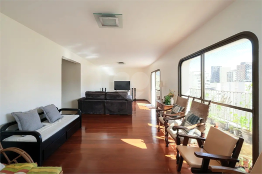 MORADA SANTA ANA
