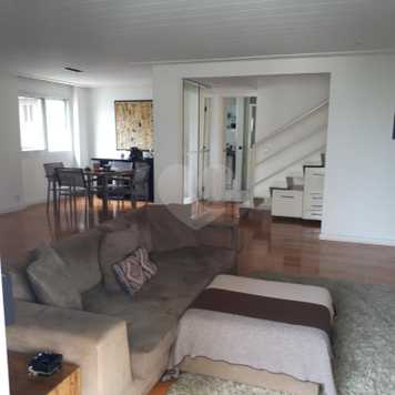 VILA ANDREA