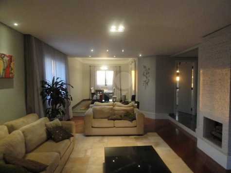 PARQUE DOS JACARANDÁS