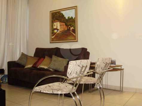 Edifício Carmem Silva