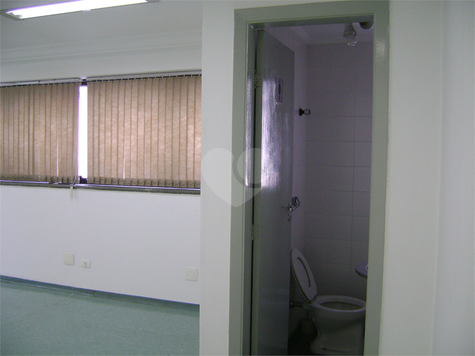 RUA TEODORO SAMPAIO,1765