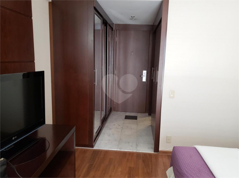 THE FLAT II - GRAND PLAZA