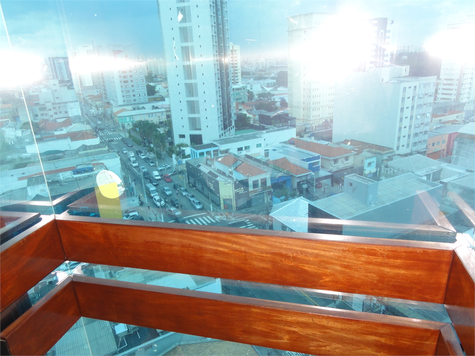 Centro Empresarial Vari