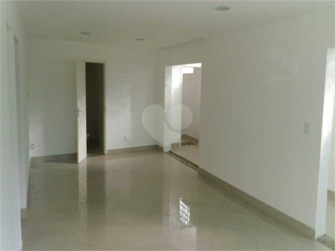 Residencial Bom Pastor (Casa De Condomínio)