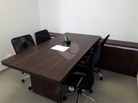 MOEMA OFFICE BUILDING