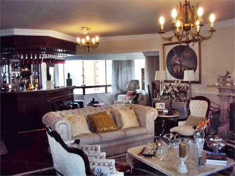 PREMIUM MANSIONS