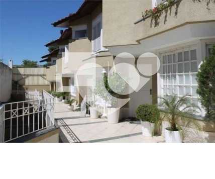 CONDOMÍNIO SAINT CLAIRE