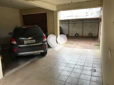 RUA MUCIO TEIXEIRA,85