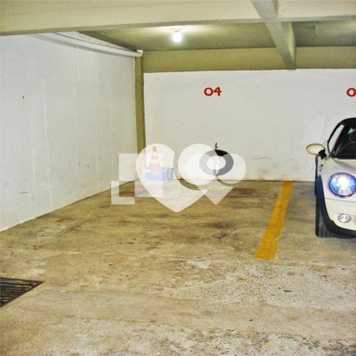 RUA PADRE JOÃO BATISTA REUS,983