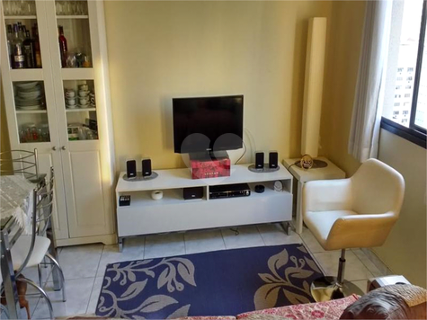 Living E Room